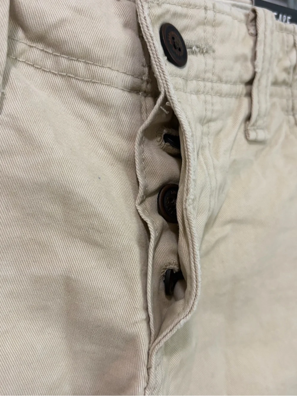 NWT Abercrombie & Fitch Classic Fit At The Knee Shorts
